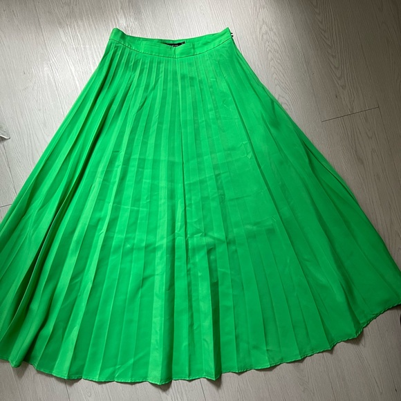 Long Skirt - Stradivarius - Picture 2 of 3